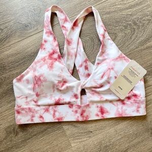 Fabletics Oasis Twist-Front Sports Bra (medium Support)